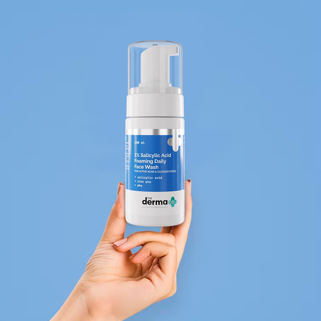The Derma Co 1% Salicylic Acid Foaming Daily Face Wash with Salicylic Acid, Zinc PCA & PHA for Active Acne & clogged Pores - 100 ml Reduces Acne | Unclogs Pores